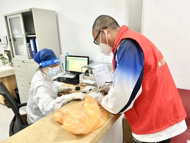 合川24小时高价回收医保(24小时高价回收医保医保套出)